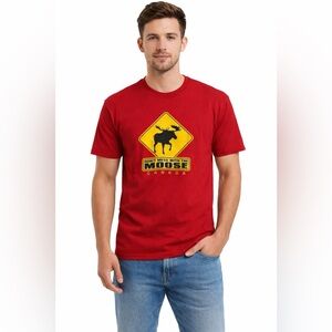 Don’t Mess With The Moose Canada Tee size Medium